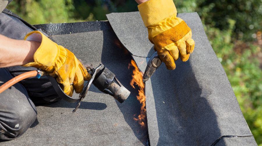 Professional residential roofers in Newark, TX